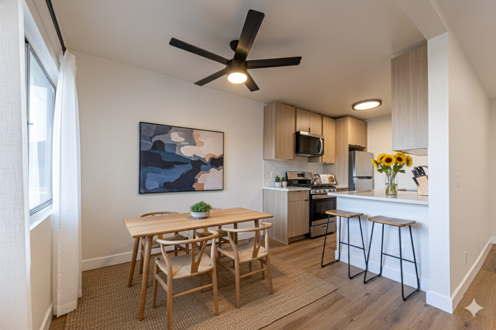 Santa Monica Apartment: 3401 Ocean Park Blvd