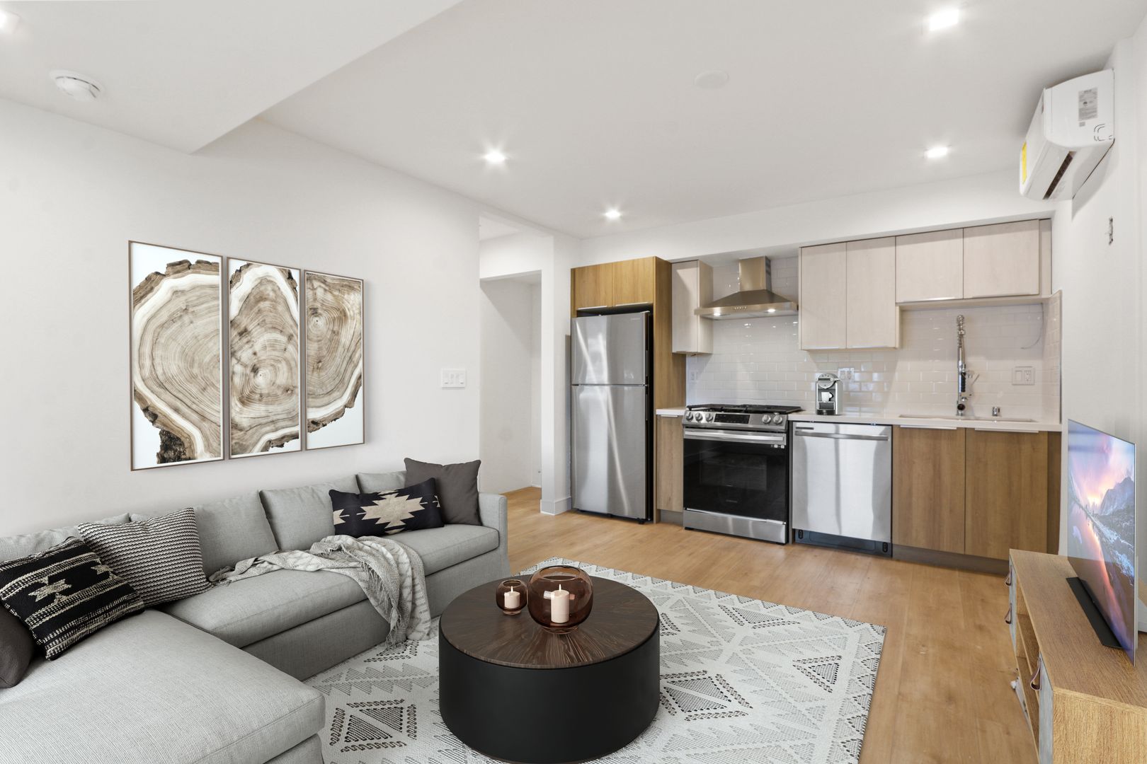 Los Angeles Apartment: 1443 N Avenue 47