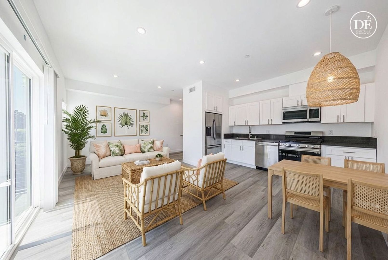 Los Angeles Apartment: 3015 Alsace Ave