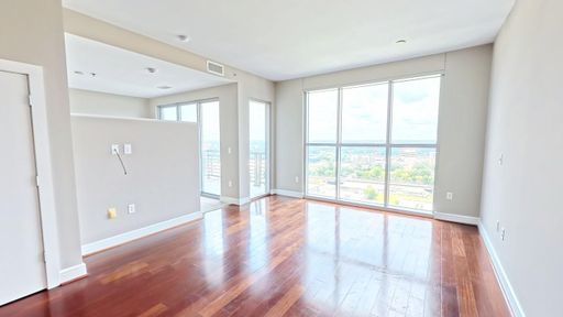 1-Bedroom Condominium at The Trademark | Downtown Charlotte – photo 1