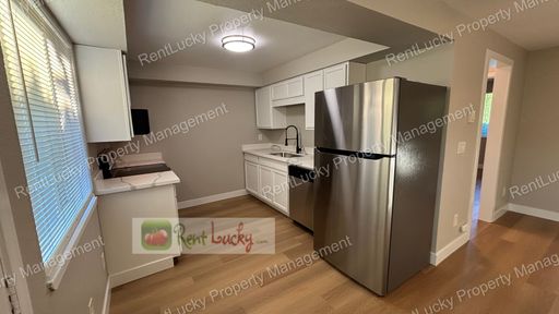 COMPLETELY REMODELED!! Fabulous 2-Bedroom Unit in Nice 4-Plex in Pacific!!