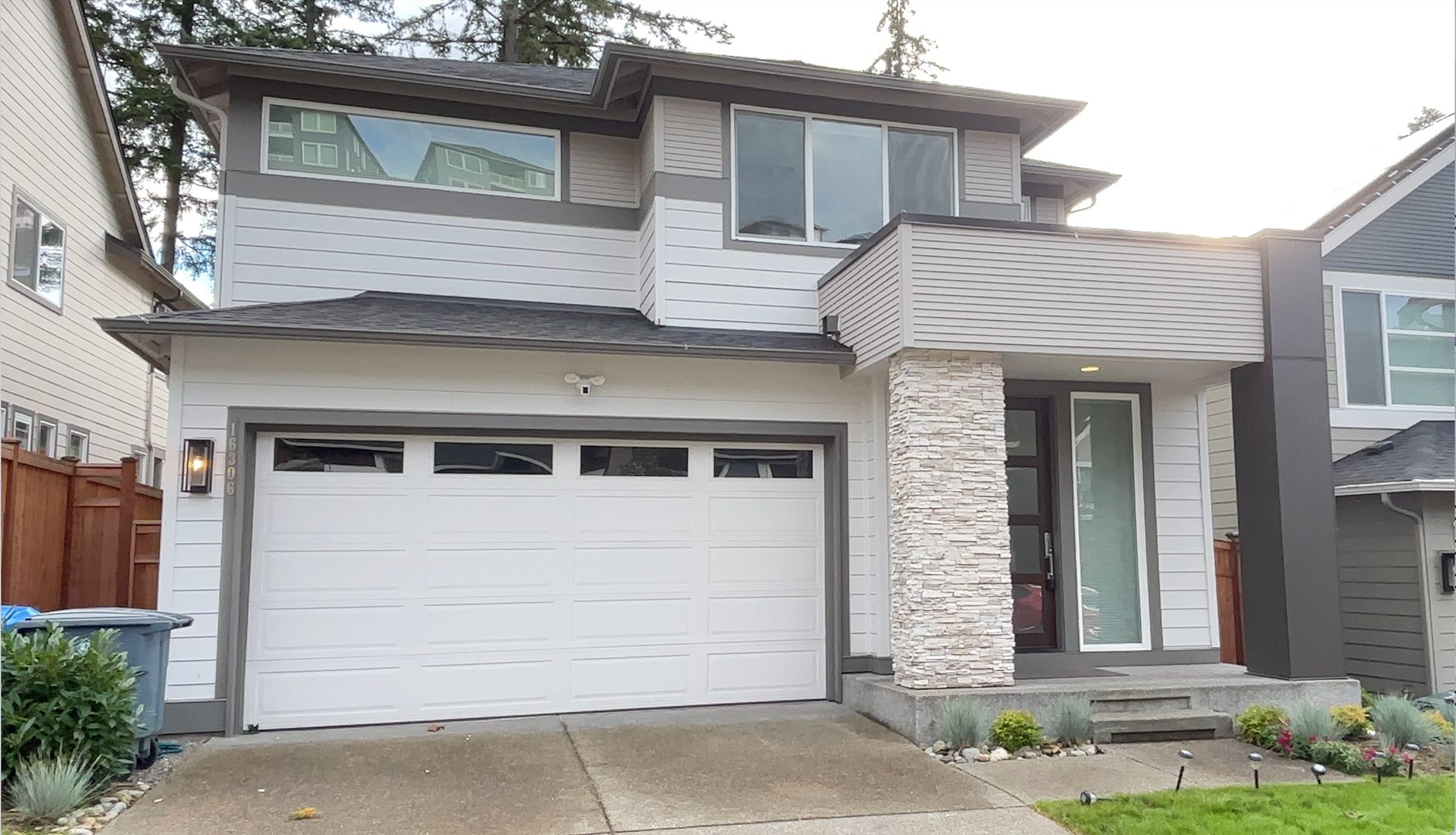 Lake Tapps House: 16306 27th Street Ct E