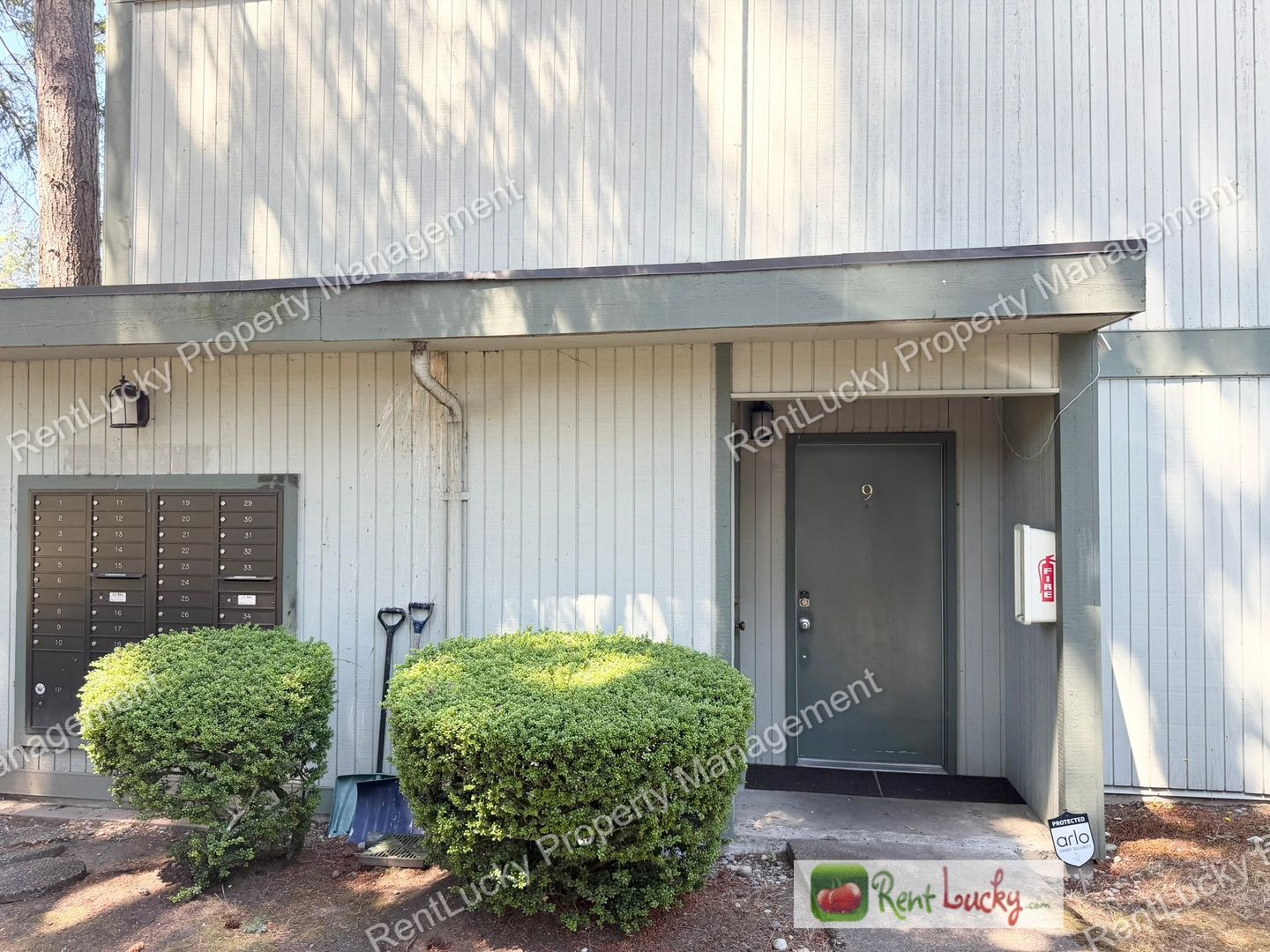 Federal Way Condo: 1003 S 308th St