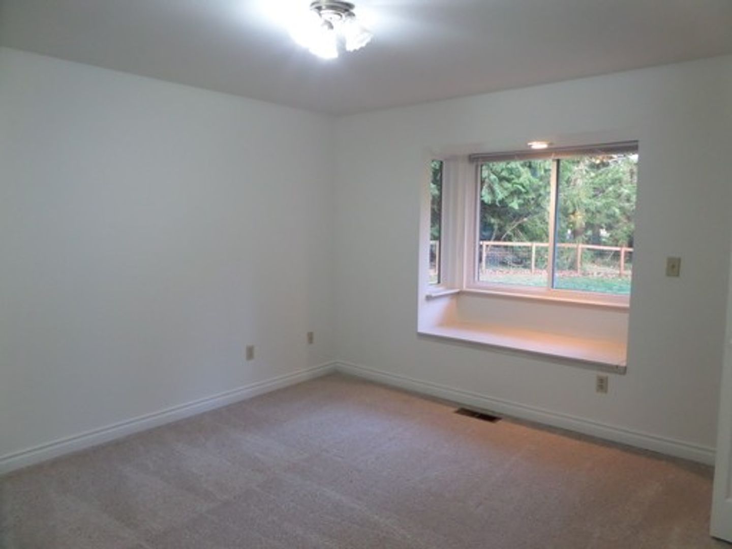 Issaquah House: 26811 SE Duthie Hill Rd.