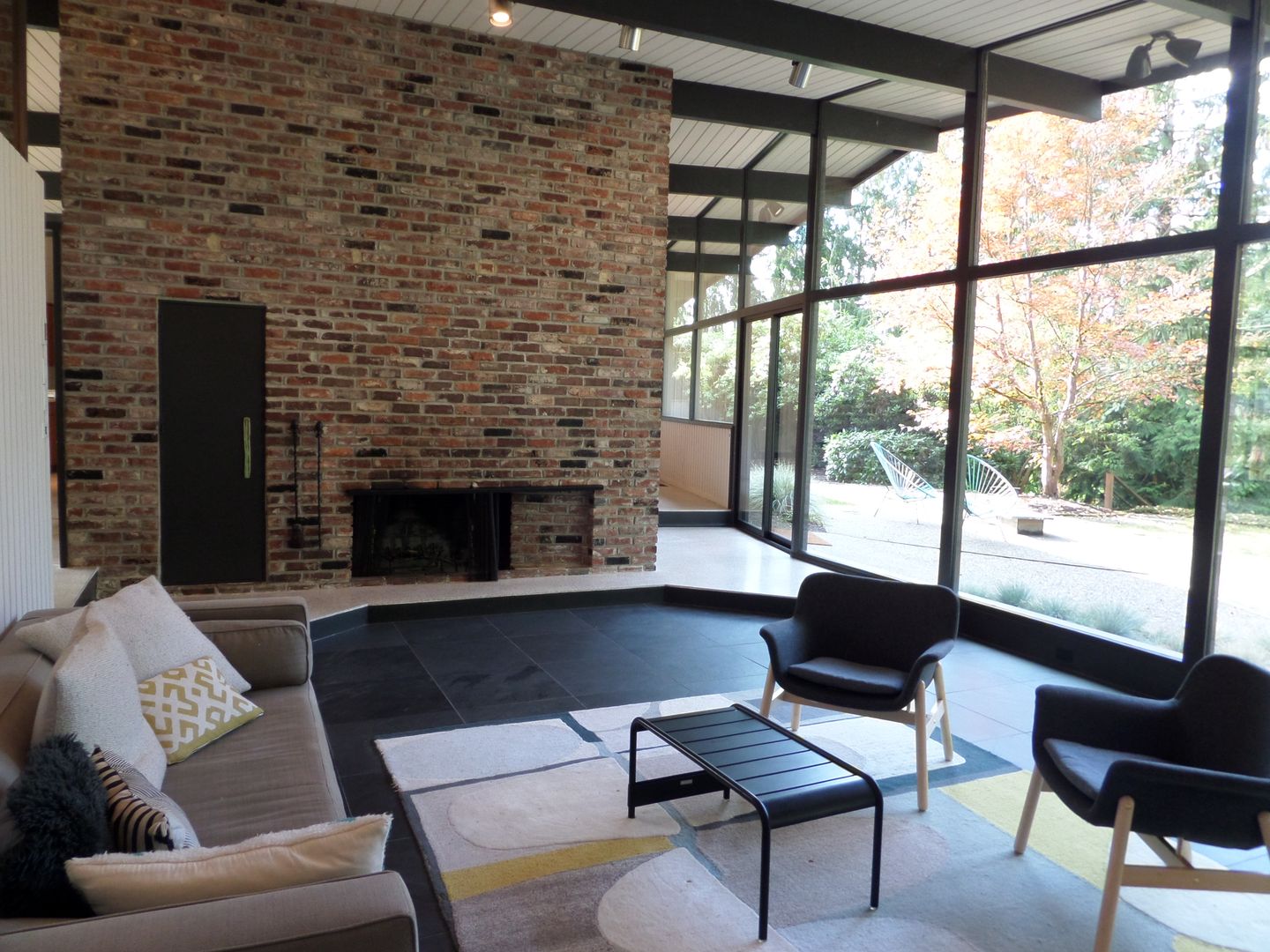 Mercer Island House: 6763 80th Ave SE