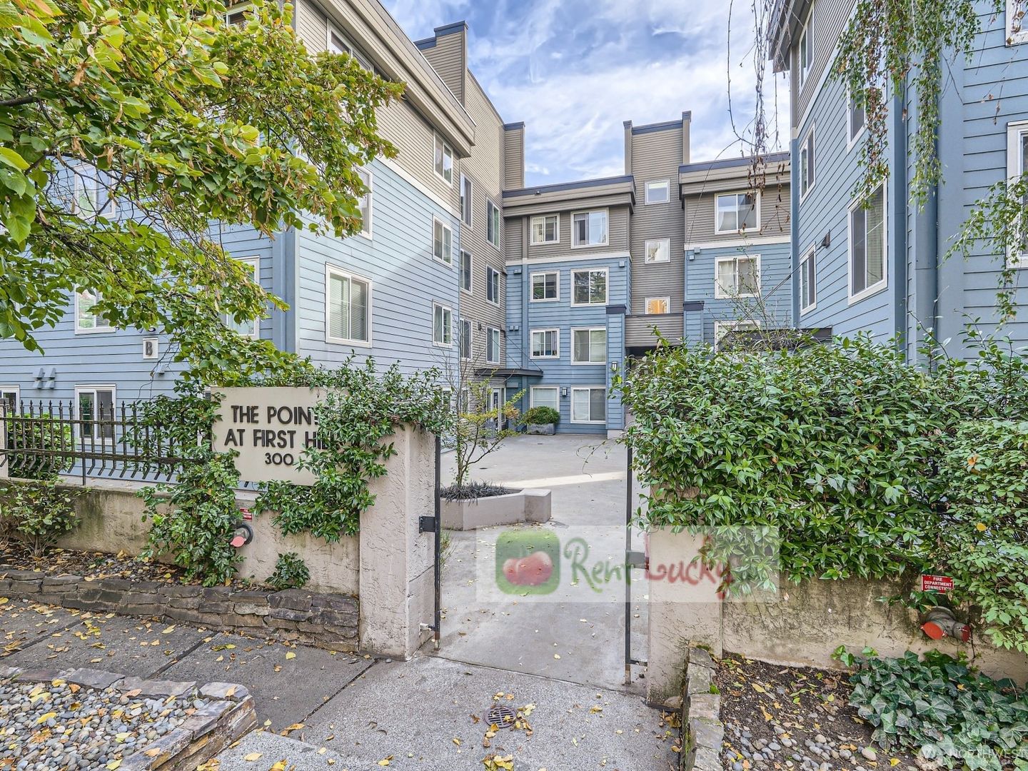 Seattle Condo: 300 10th Ave