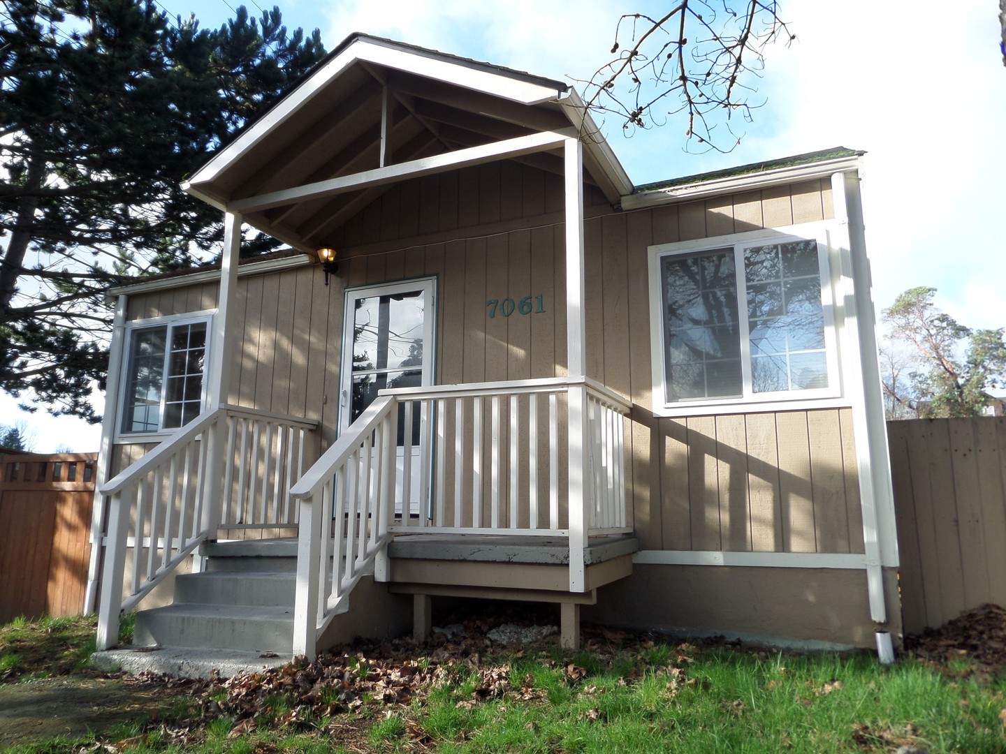 Seattle House: 7061 16th Ave. SW