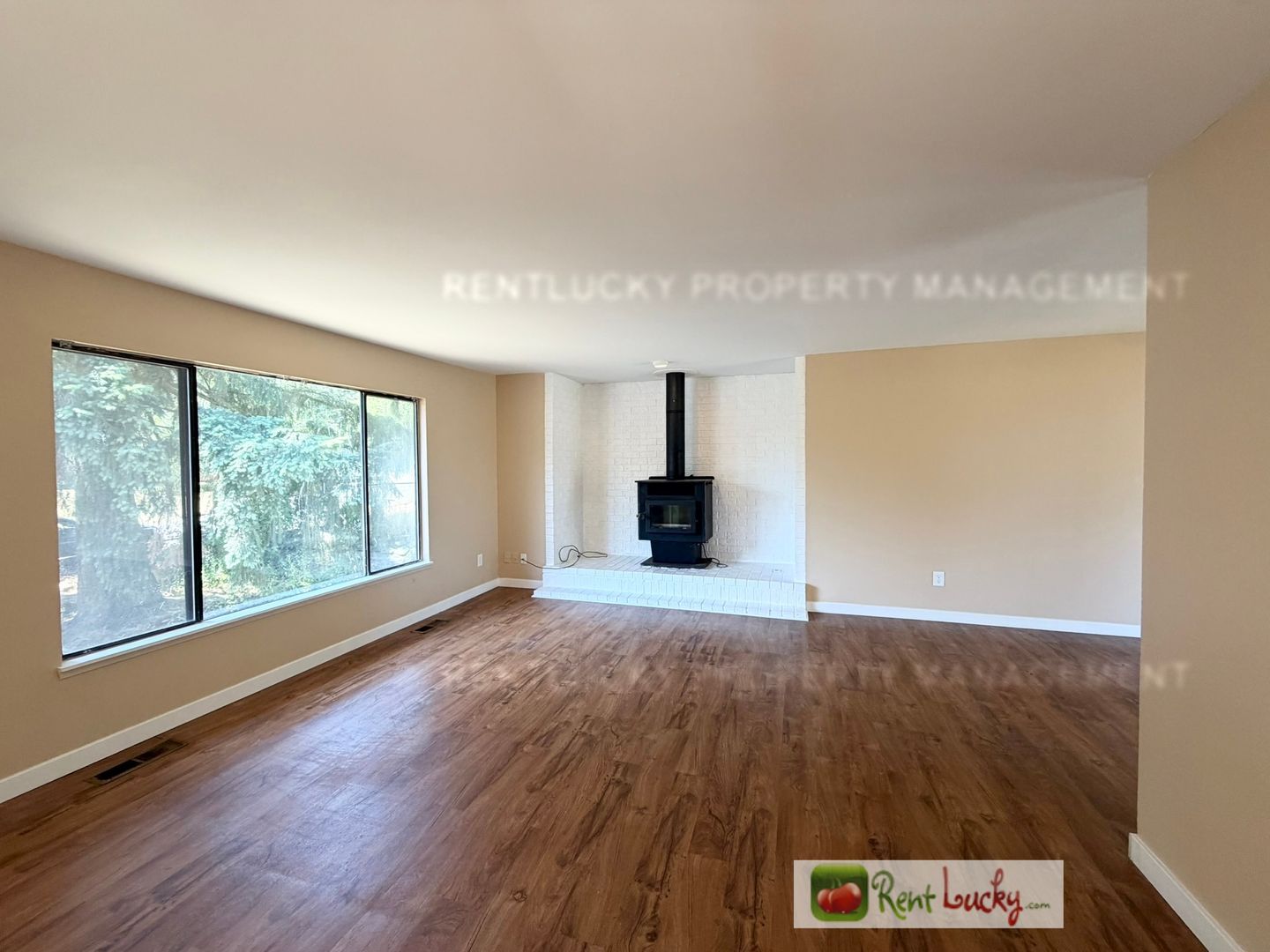 Federal Way House: 2516 S 284th St