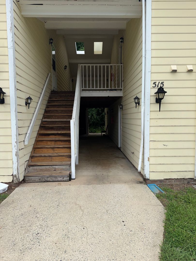 GREENSBORO Apartment: 515 MYSTIC DR