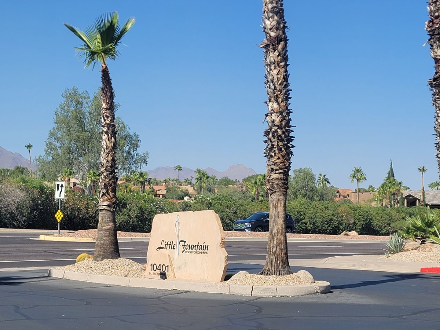Fountain Hills Apartment: 10401 N. Saguaro Blvd #235
