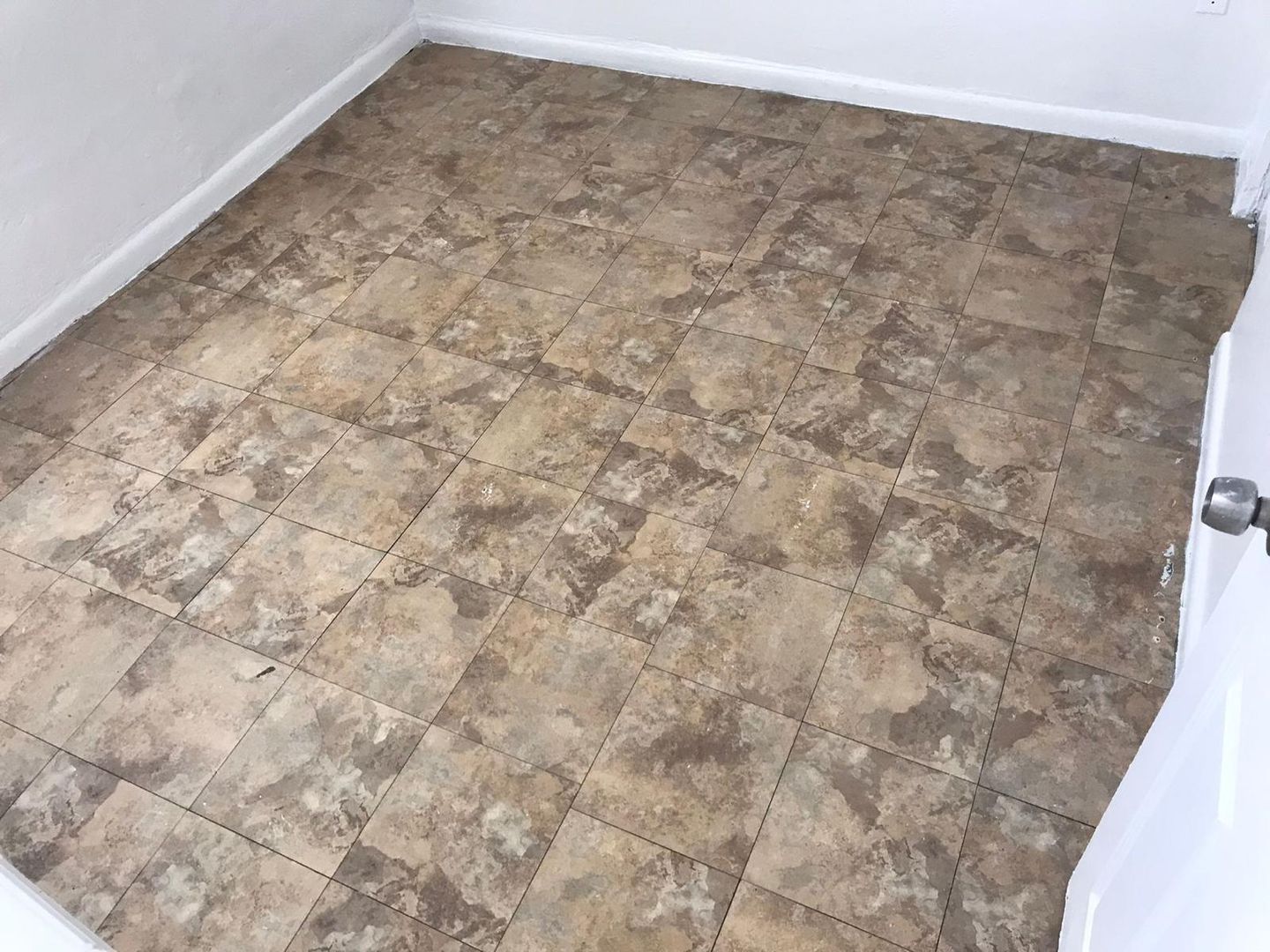 Downtown Miami - 2 Bedroom 7 of 12