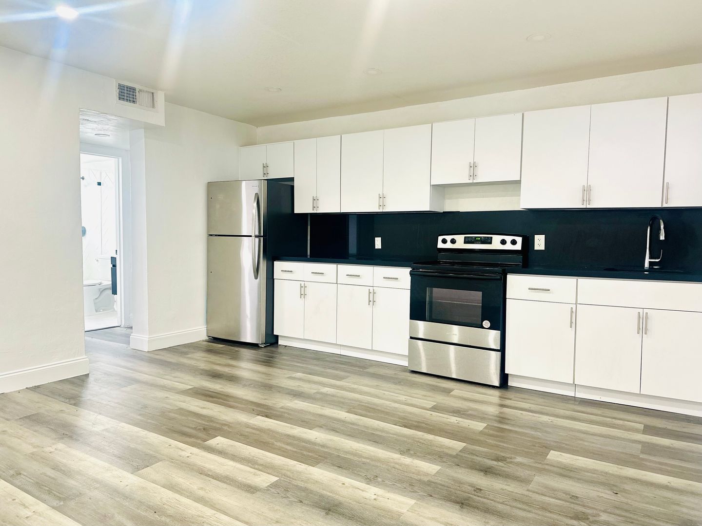 Miami Apartment: 1600 NW 7 Court