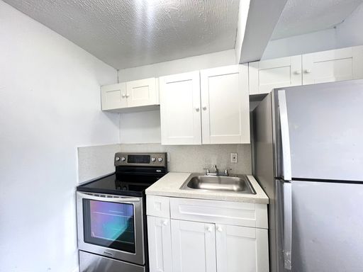 This Newly Renovated 2 Bedroom Home is Exactly what you have been looking for! – photo 1