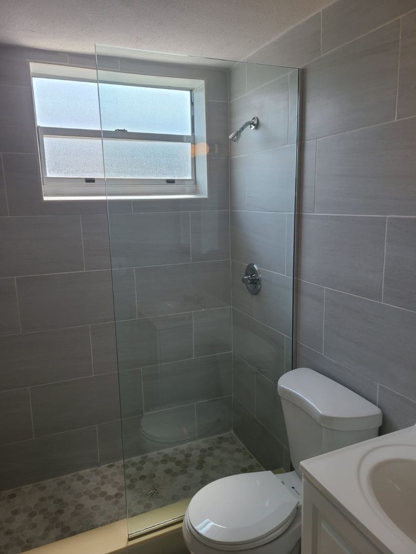 1545 Nadlan LLC 8 of 12