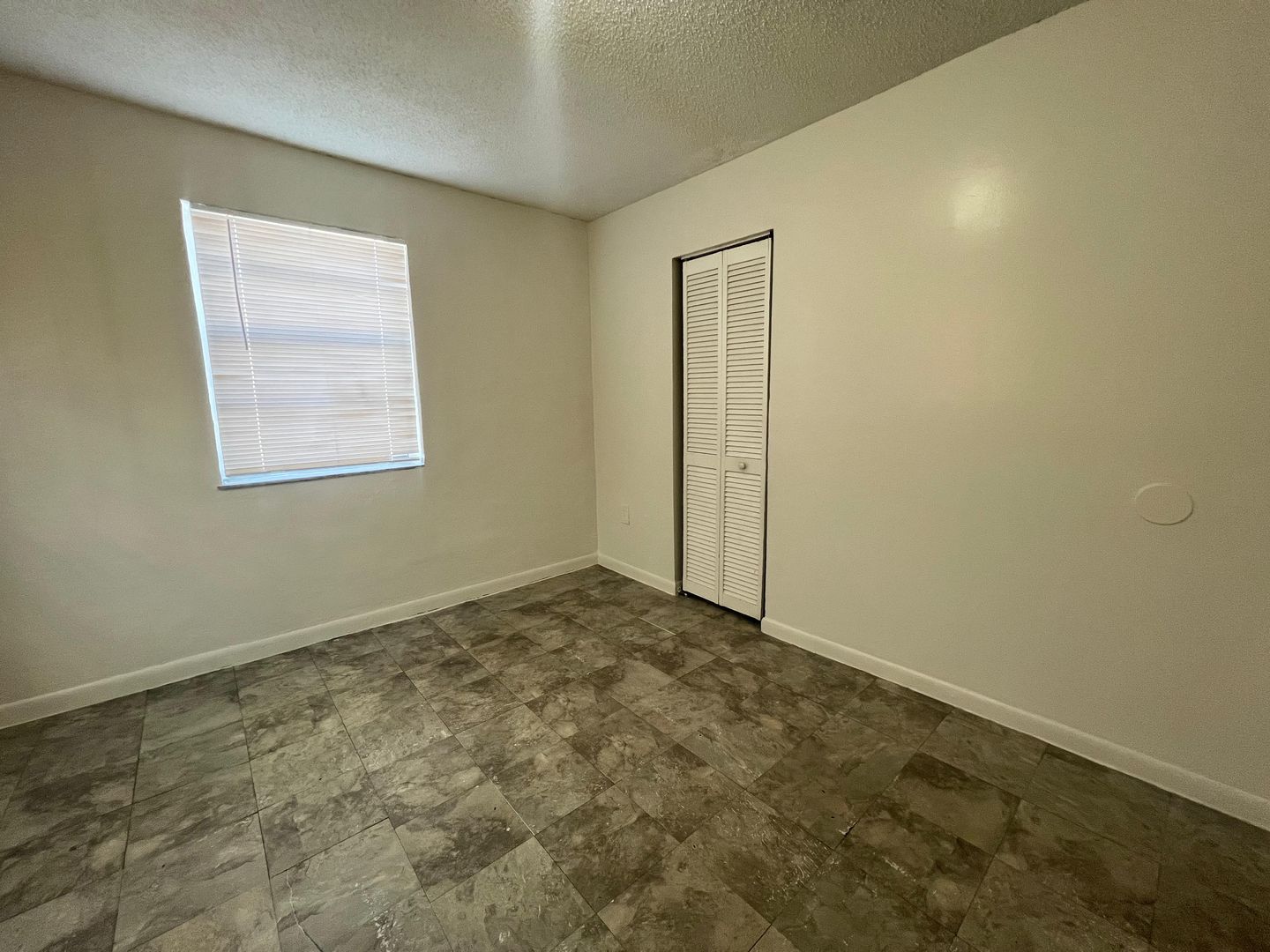 Modern Comfort: Newly Updated 2BR/1BA, Vinyl Tile Flooring, Spacious Living, Near Downtown Miami! 11 of 12