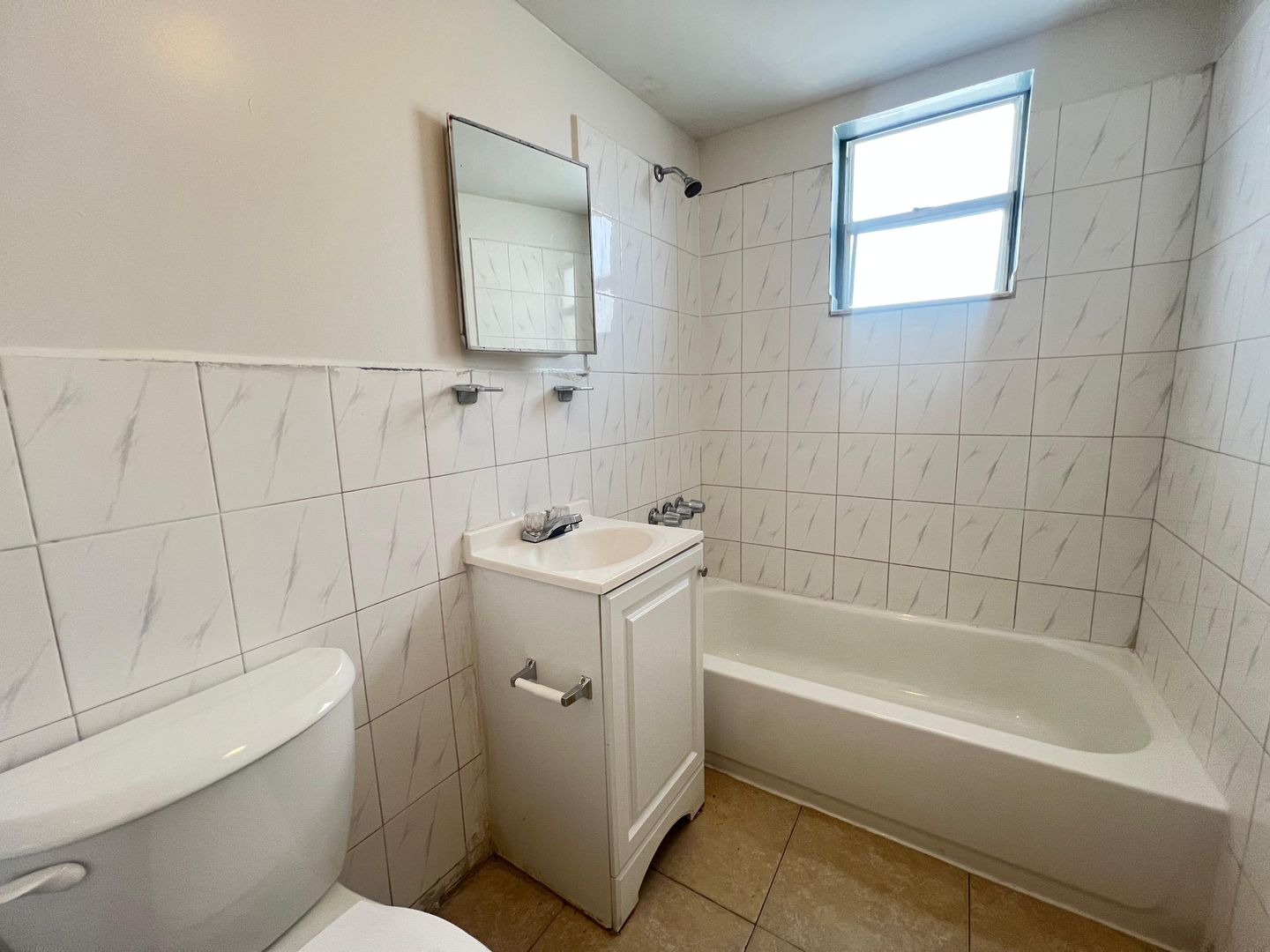 Modern Comfort: Newly Updated 2BR/1BA, Vinyl Tile Flooring, Spacious Living, Near Downtown Miami! 3 of 12
