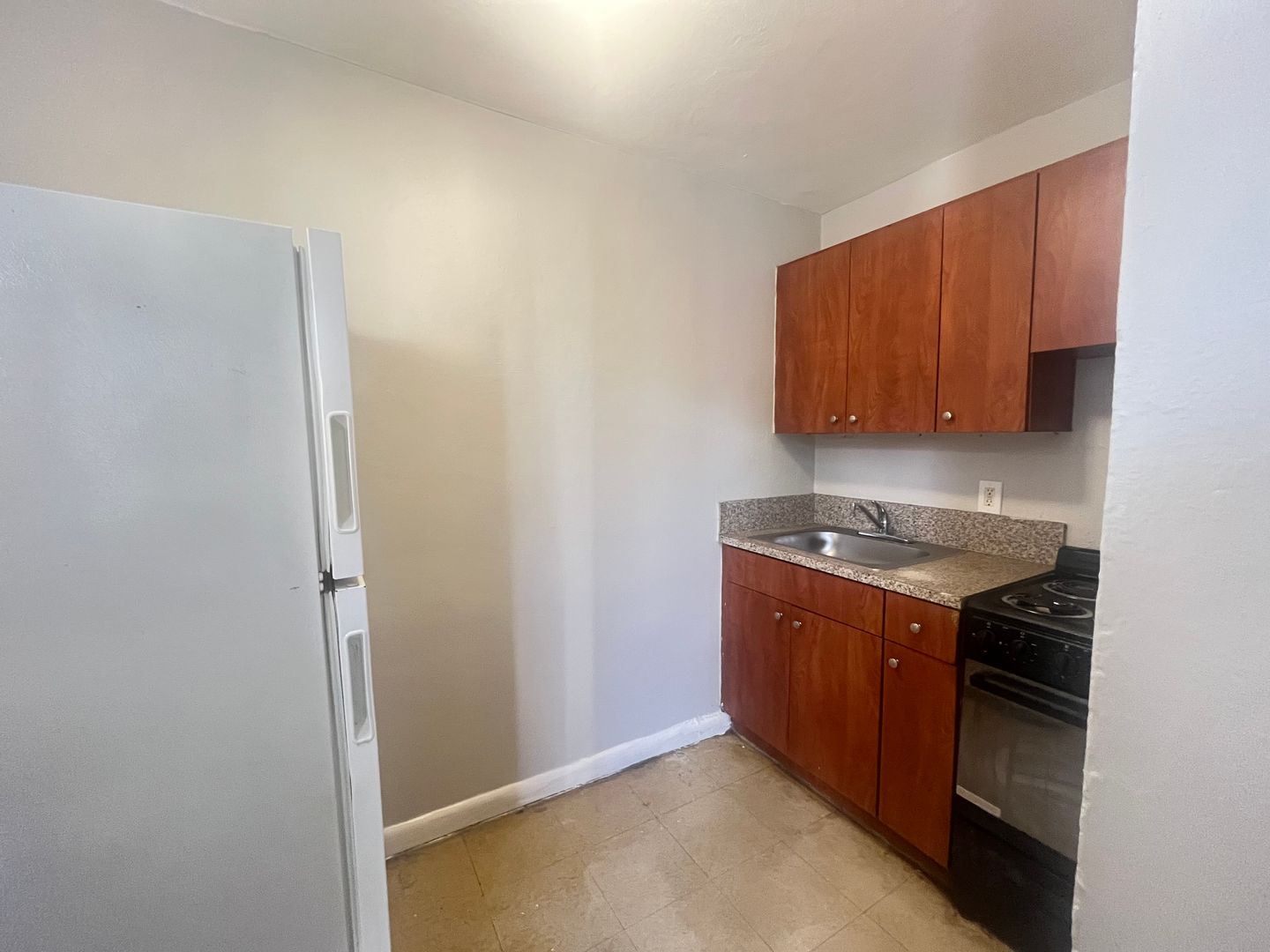 Miami Apartment: 1210 NW 2 Ave