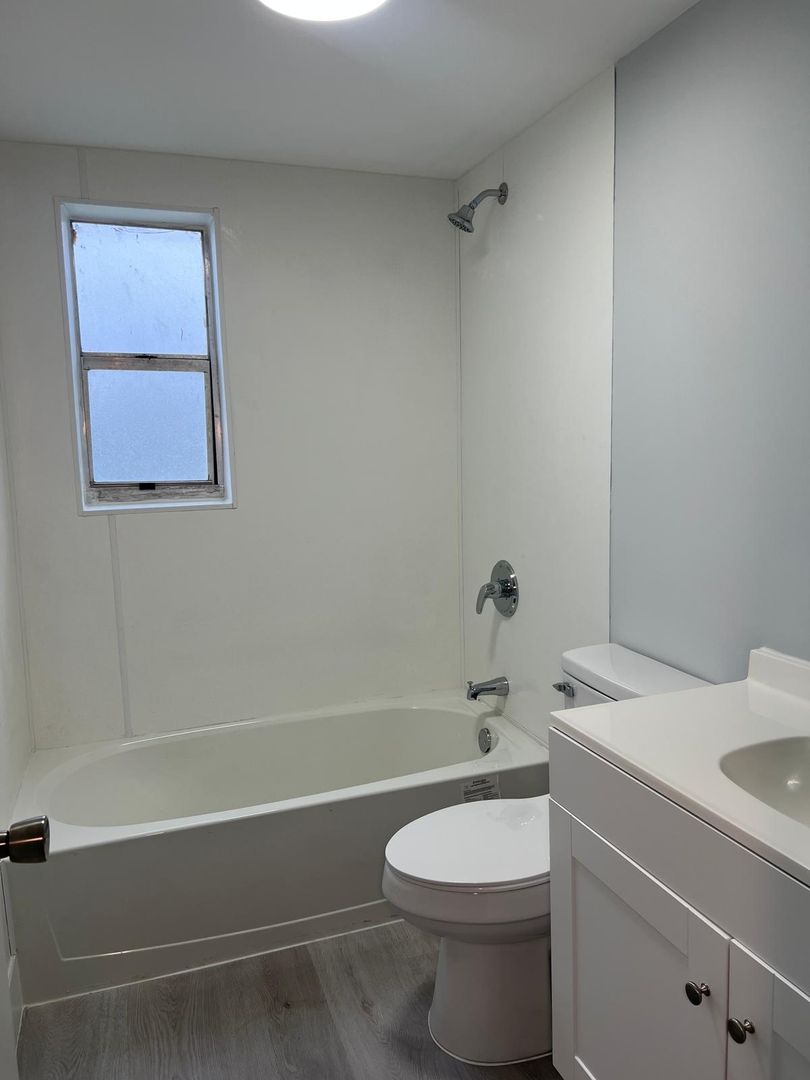 St George Apartments 9 of 10