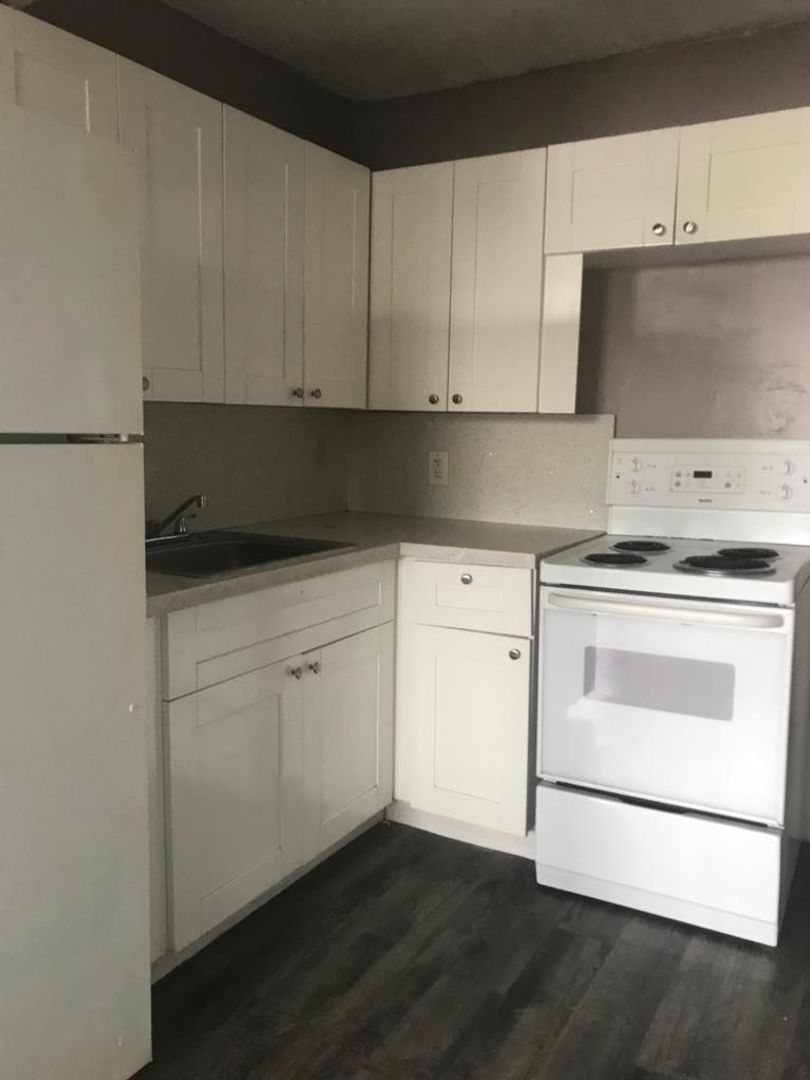 Miami Apartment: 5200 NW 26 Ave
