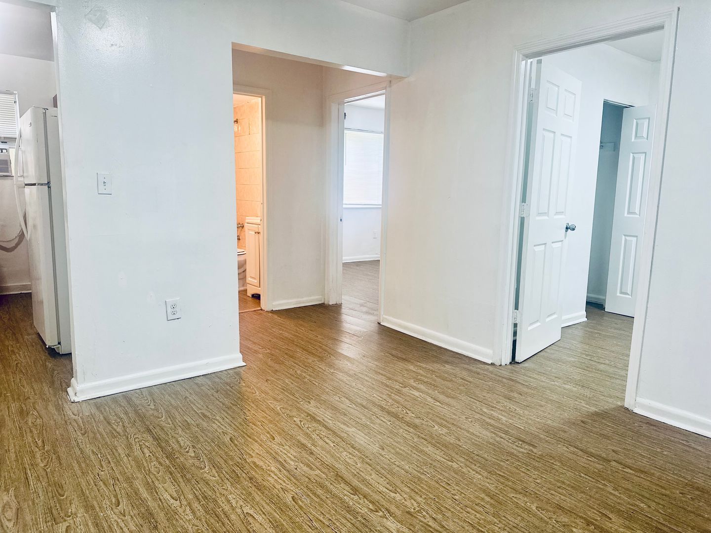 Miami Apartment: 352 NW 11 Street