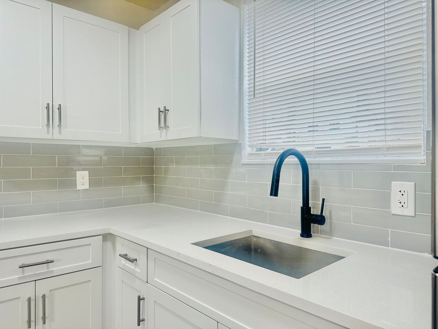 Ground Floor 2 Bedroom Near Health District BY UM & JMH 3 of 12