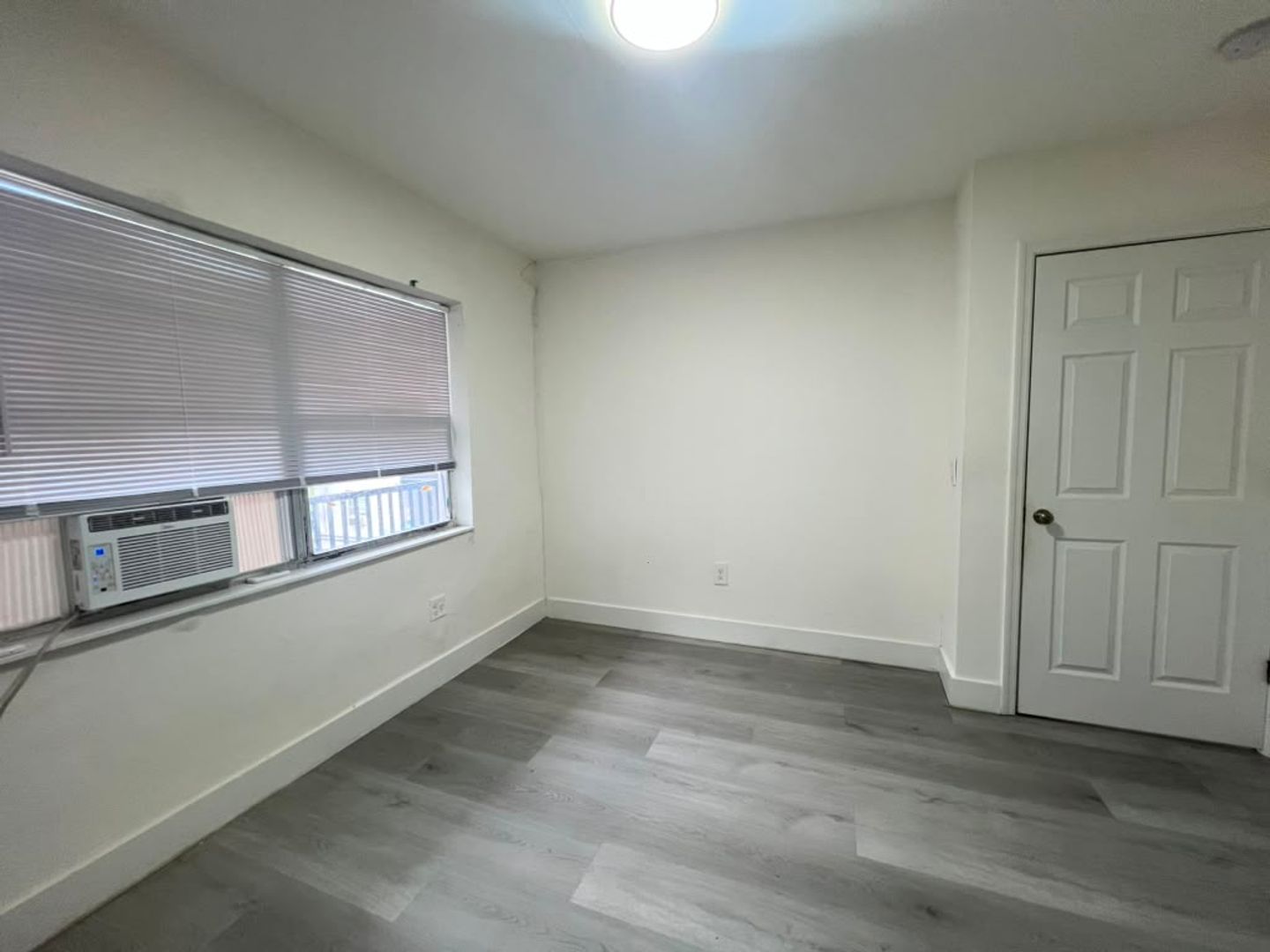 St George Apartments 6 of 9