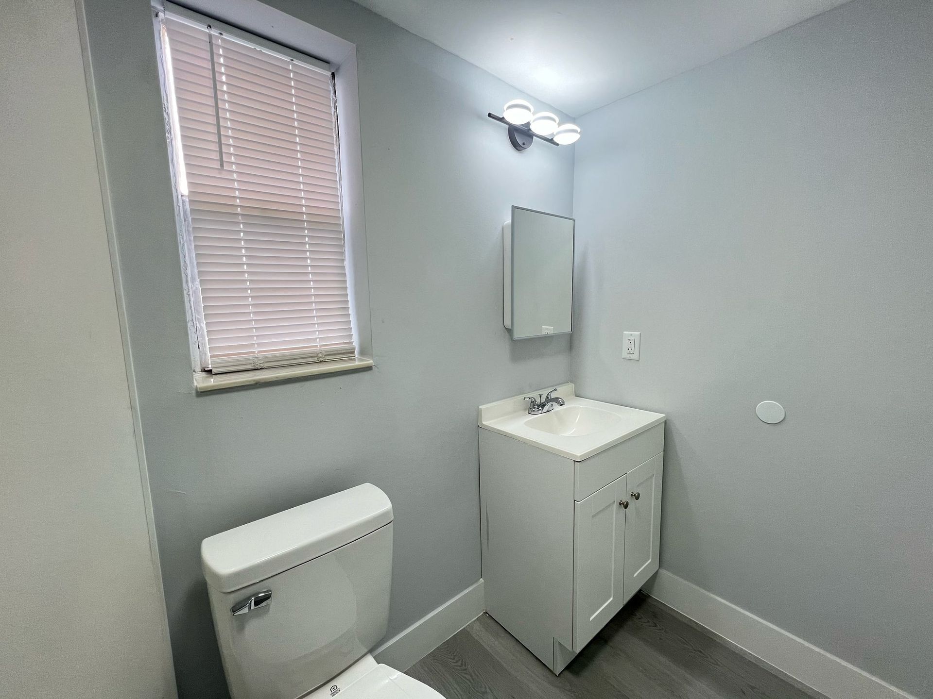 St George Apartments 5 of 12