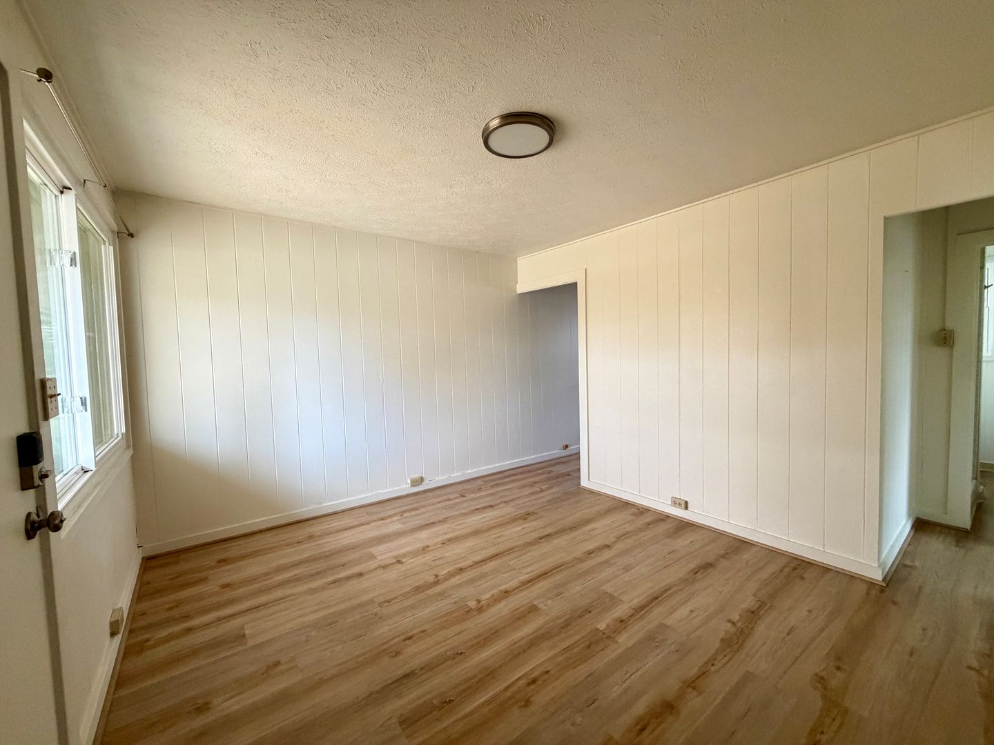 Honolulu Condo: 2724 Date St. #A4