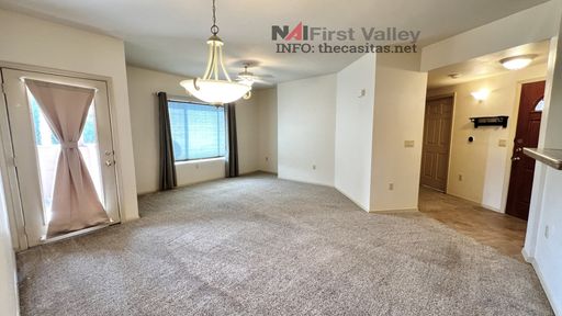 2 Bedroom- 2 Bathroom Upstairs – photo 1