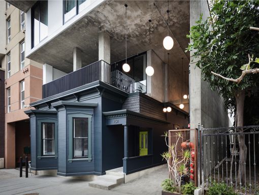 Micro Studio In The Heart Of Downtown! – photo 1