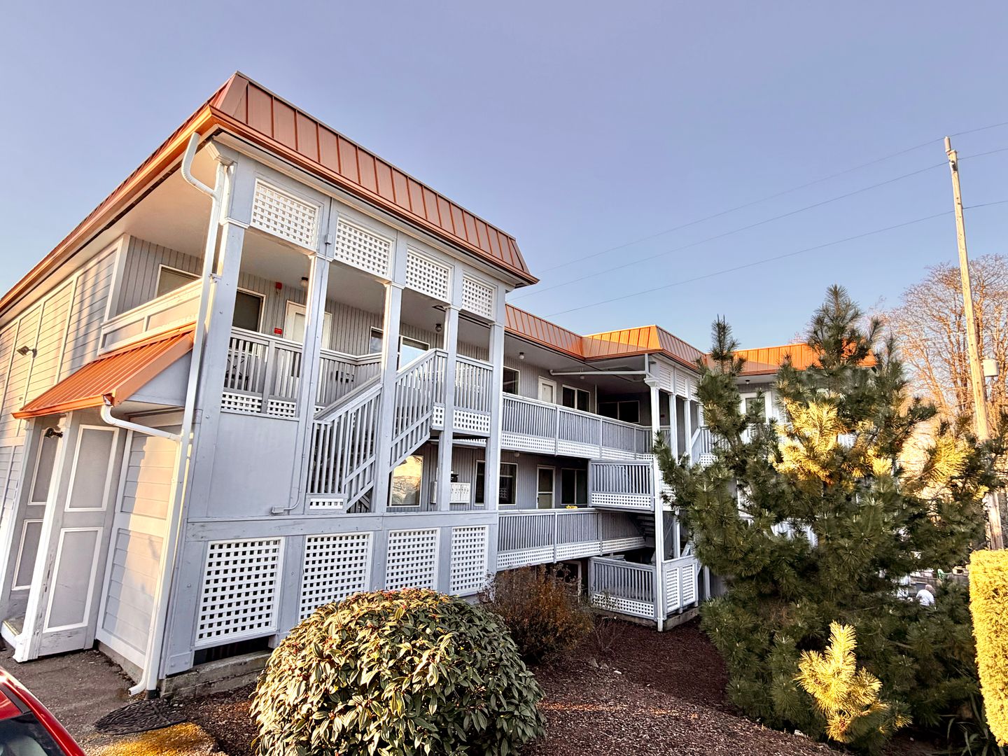 Tacoma Apartment: 611 N J St