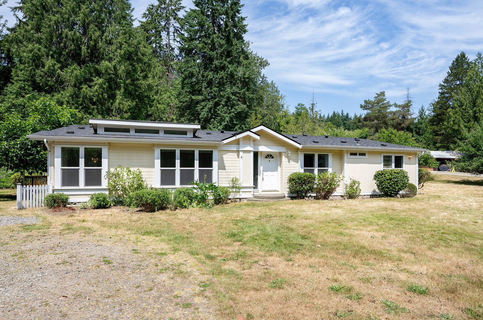Gig Harbor House: 15810 Goodrich Dr NW