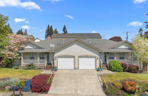 Spacious 3-Bedroom Home in Desirable Tumwater Hill – photo 1