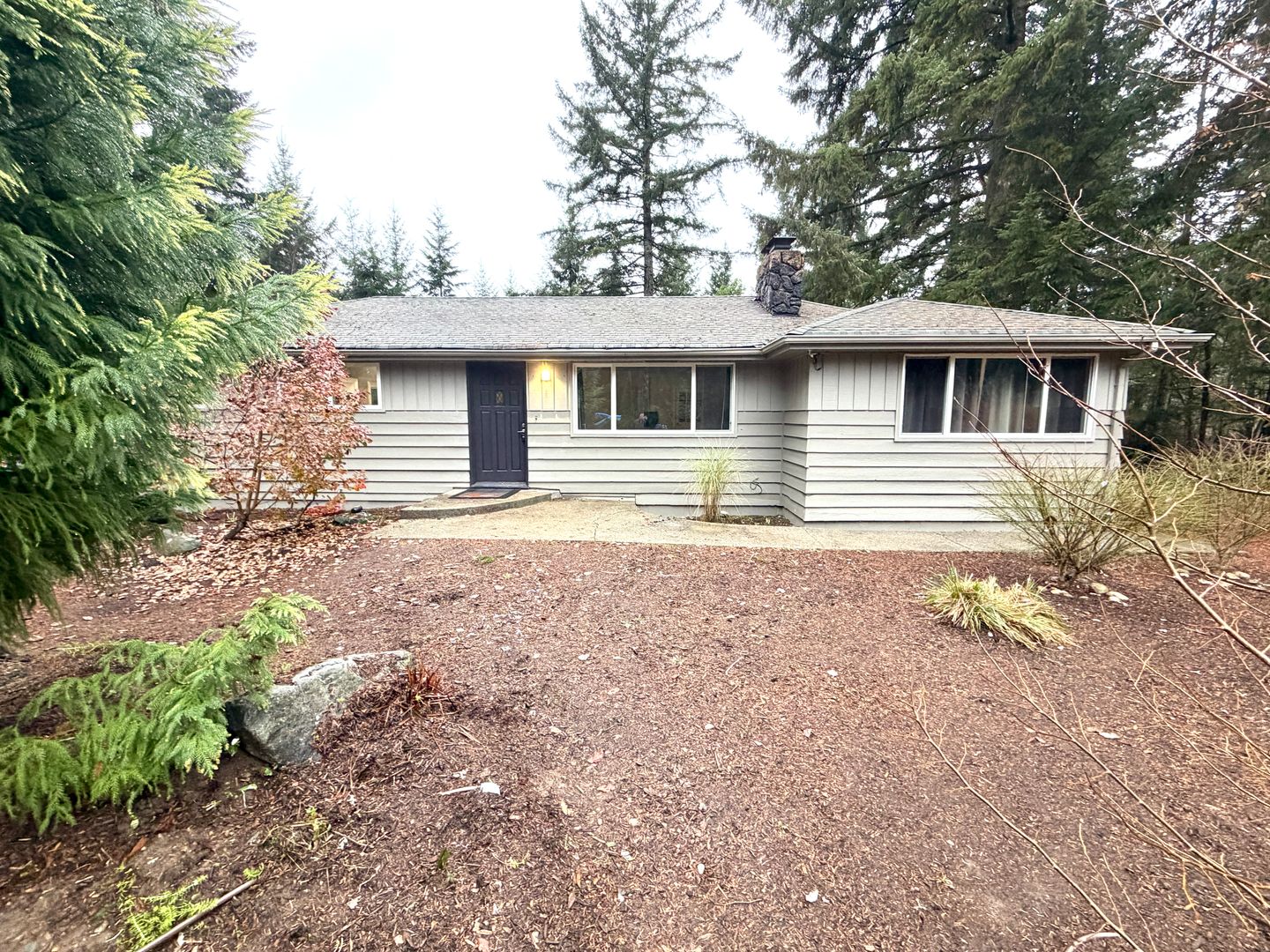 Gig Harbor House: 13511 122nd St NW