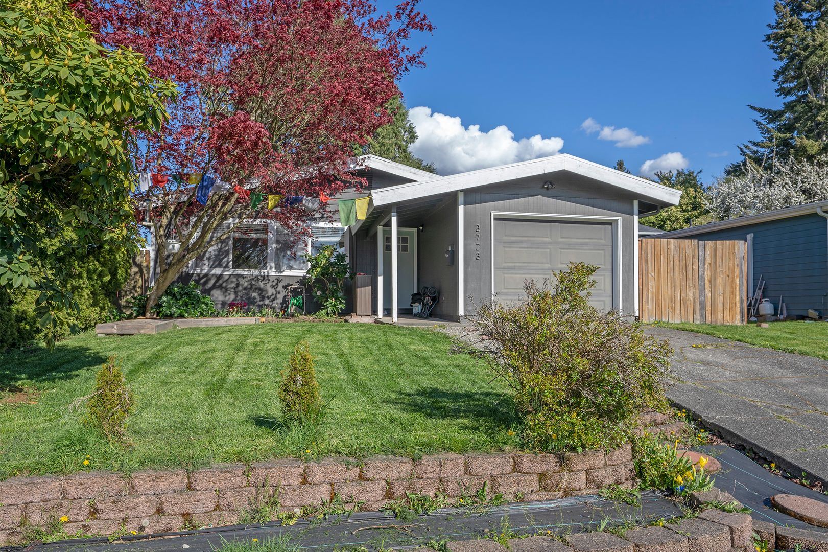 Tacoma House: 3723 N Villard Street