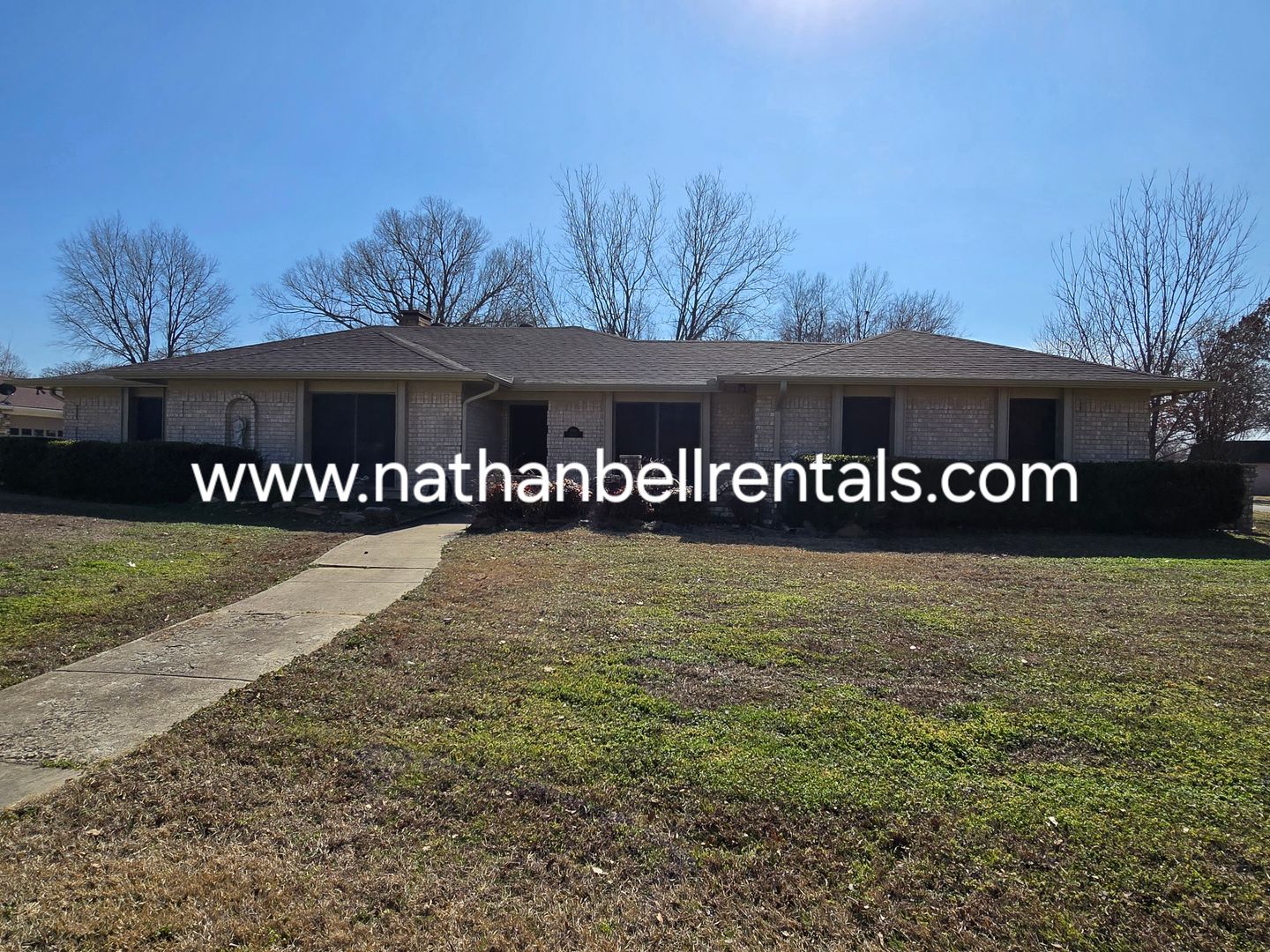 Paris House: 3910 Shannon  Dr.