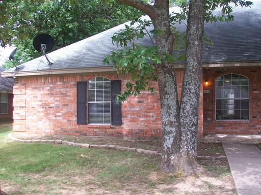 525 Kirkland Ln