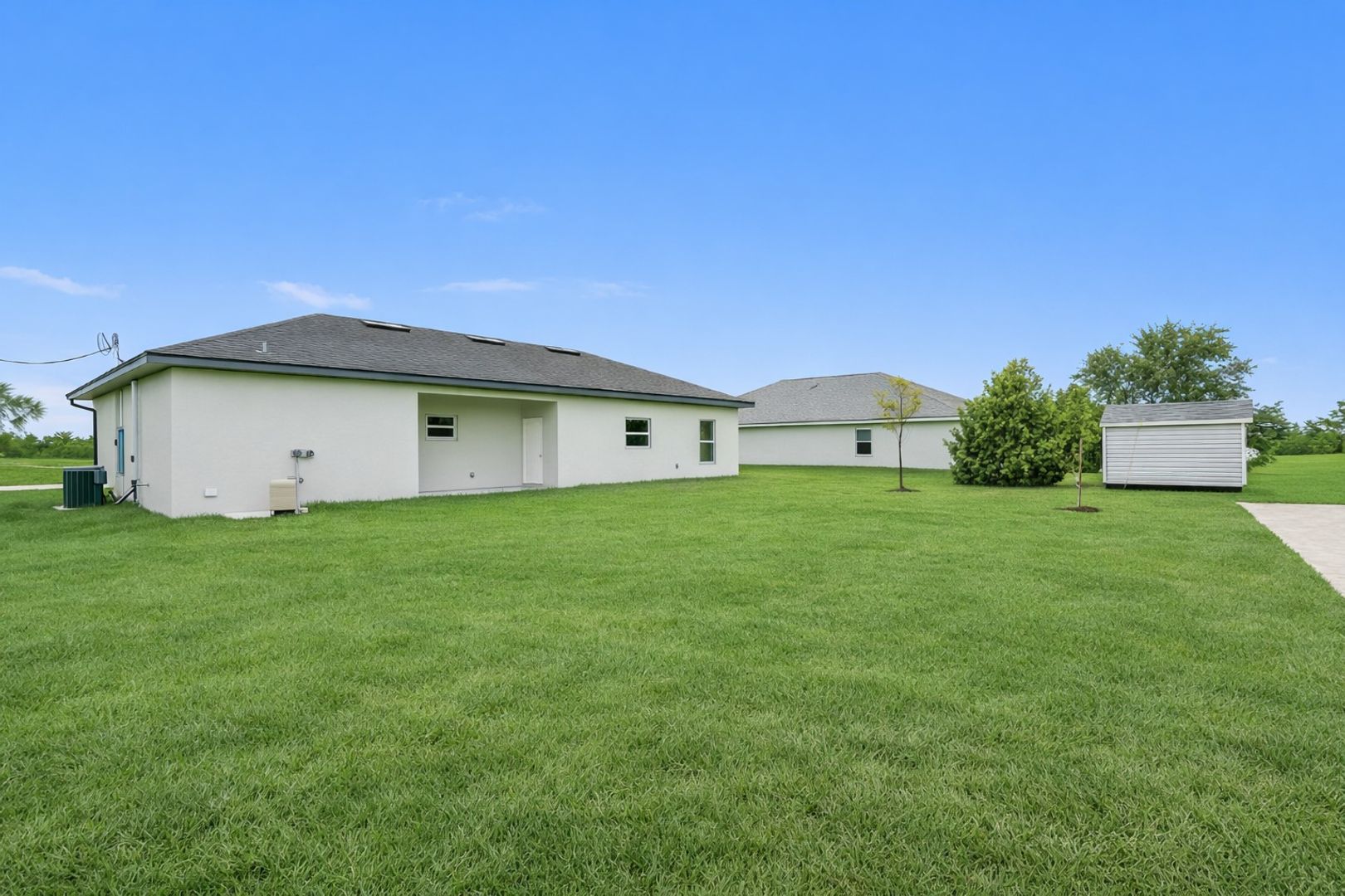 LEHIGH ACRES House: 763 PUCCINI AVE S
