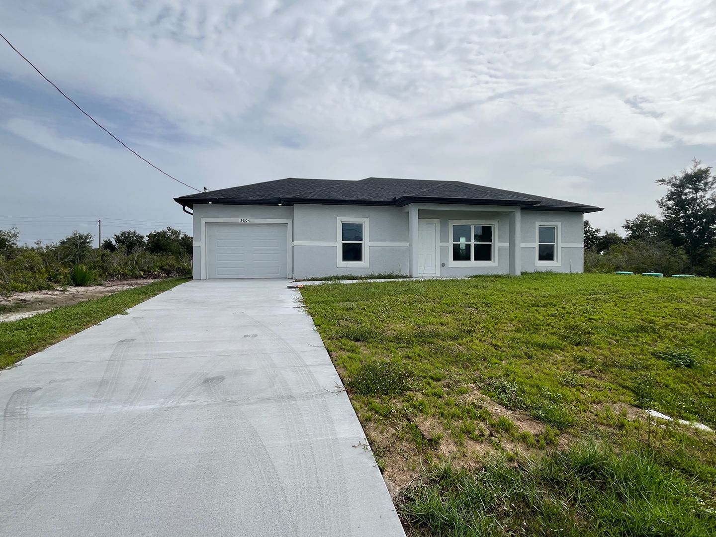 LEHIGH ACRES House: 2804 67TH ST W