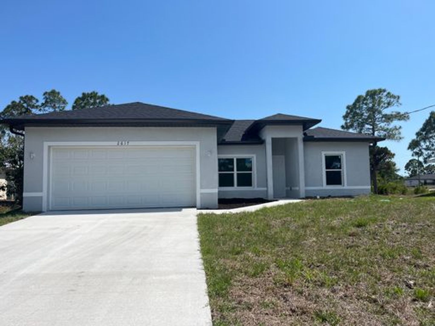 LEHIGH ACRES FL House: 2901 43RD ST W