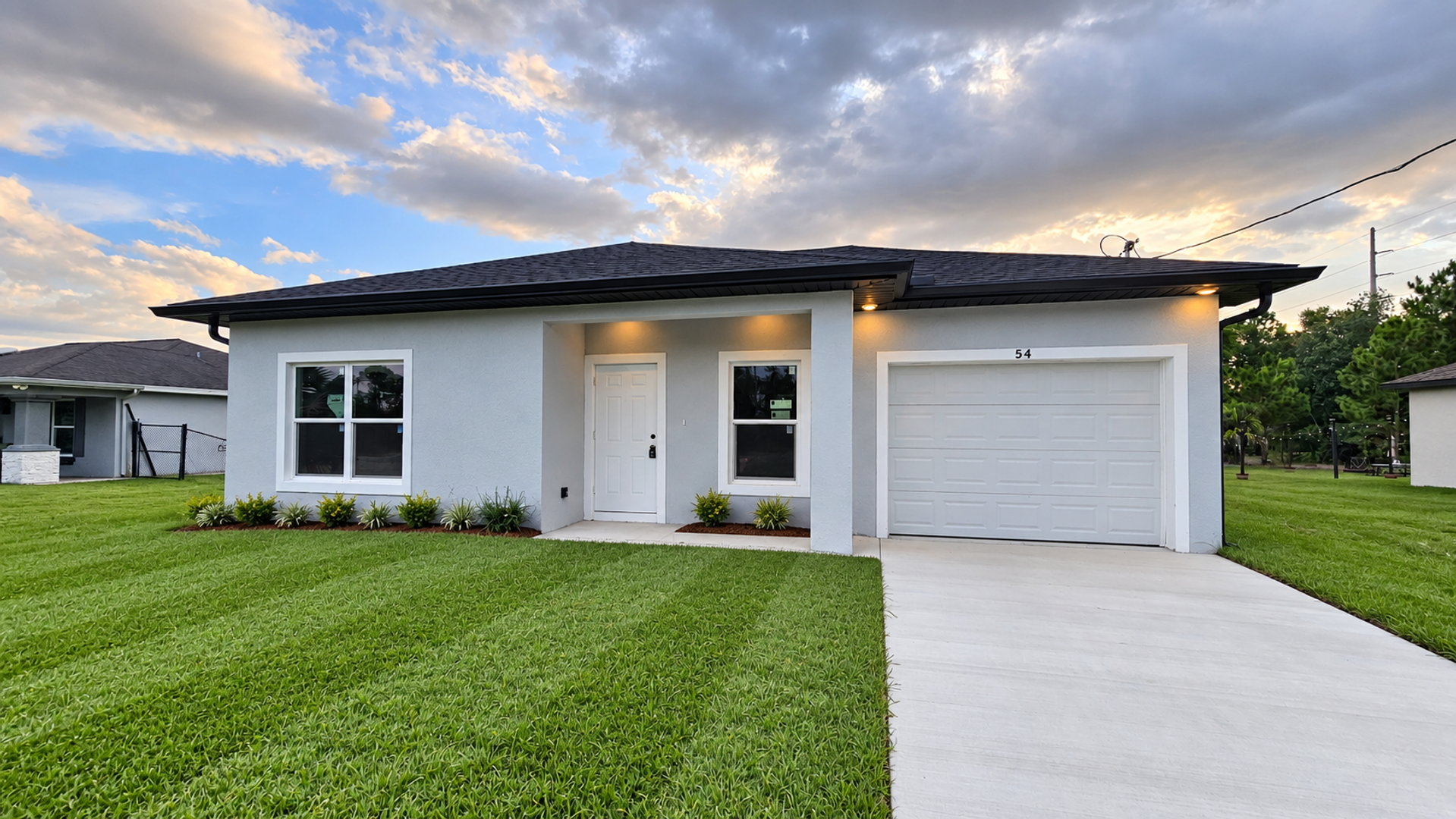 Lehigh Acres House: 54 XELDA AVE S