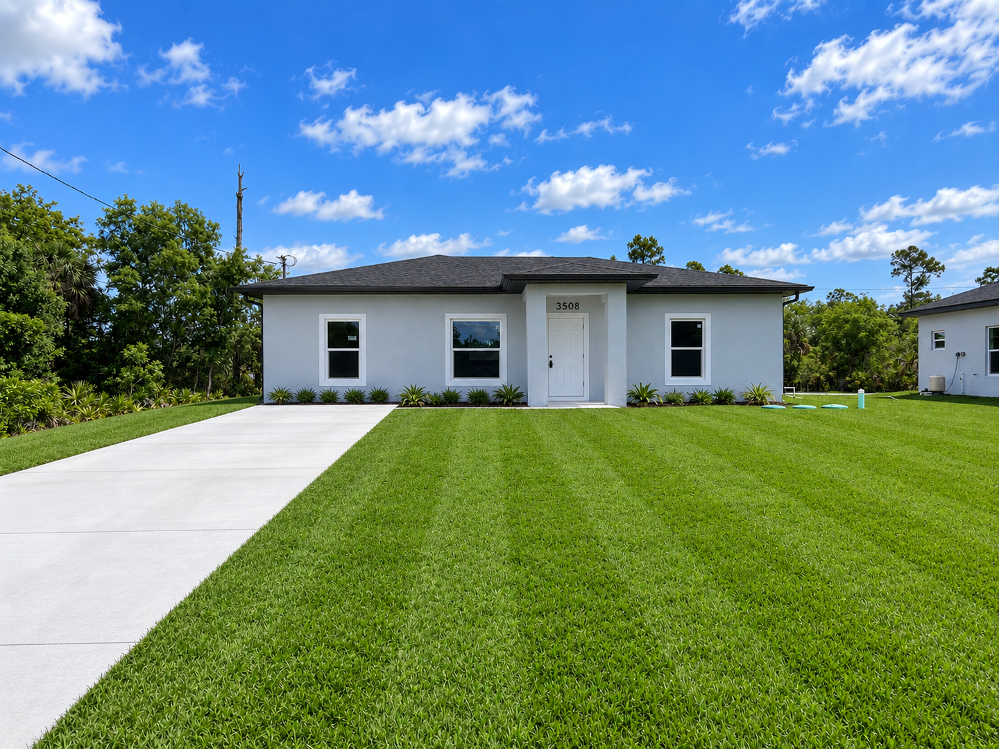 Lehigh Acres House: 3508 68th ST W