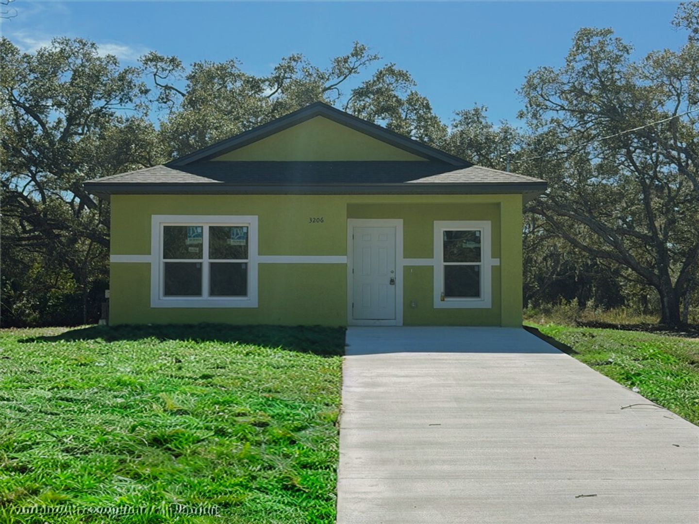 Lake Placid House: 3206 Lake June Blvd