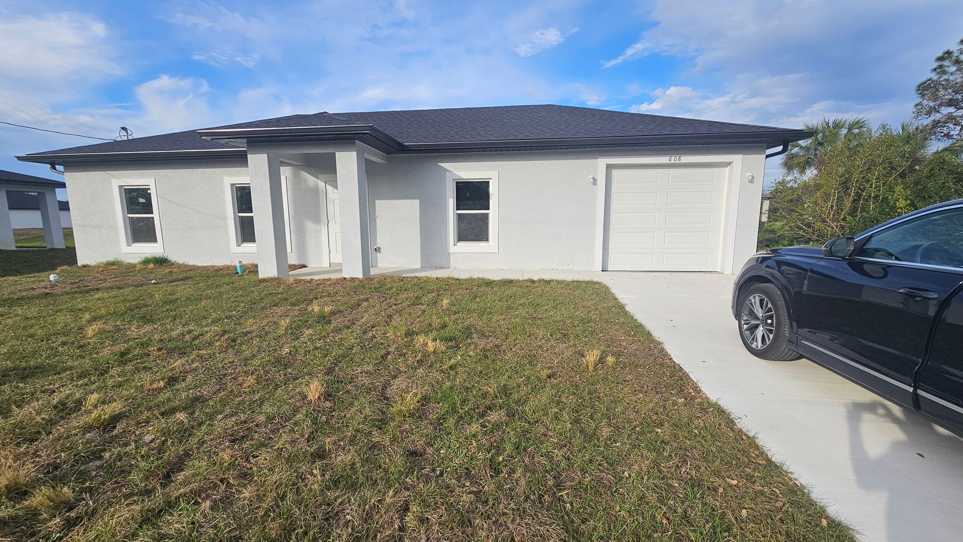 Lehigh Acres House: 608 Kleinart Dr