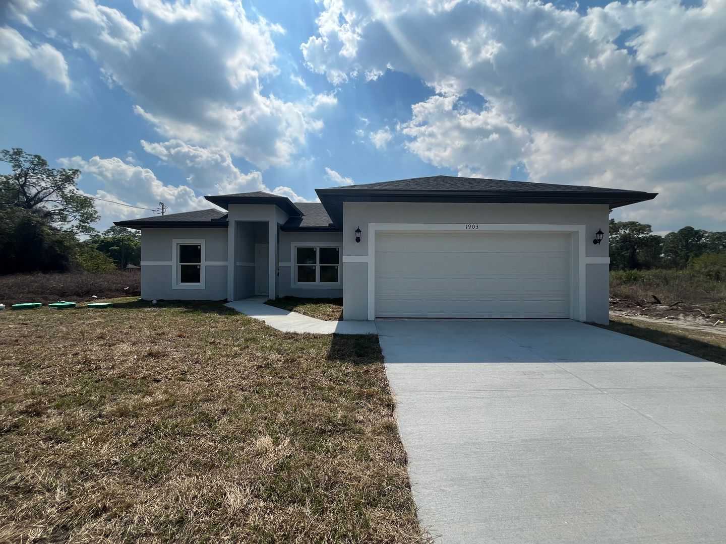 Lehigh Acres House: 1903 W 17th Street