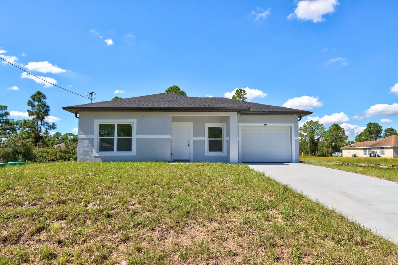 Lehigh Acres House: 234 Narcissus Ave S