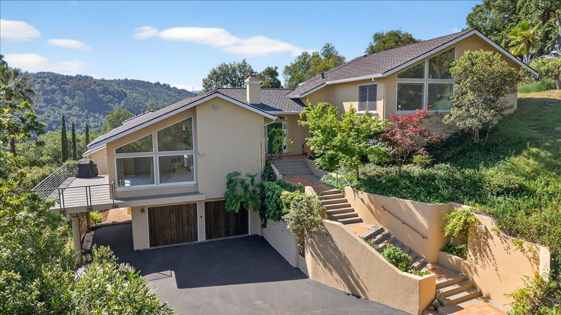 Los Gatos House: 125 Wood Road