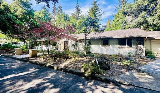 19952 Moran Lane, Saratoga, CA 95070