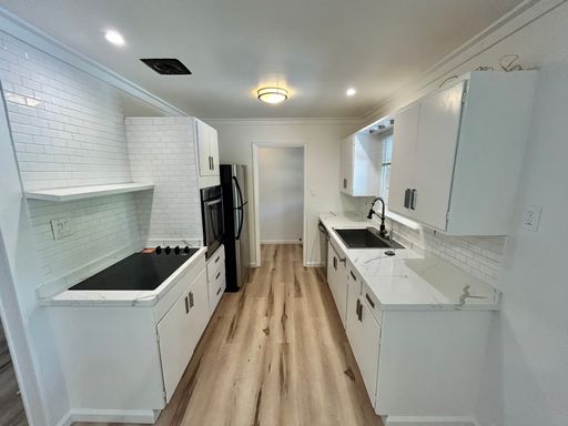 413 S. Pastoria Ave., Sunnyvale, CA 94086