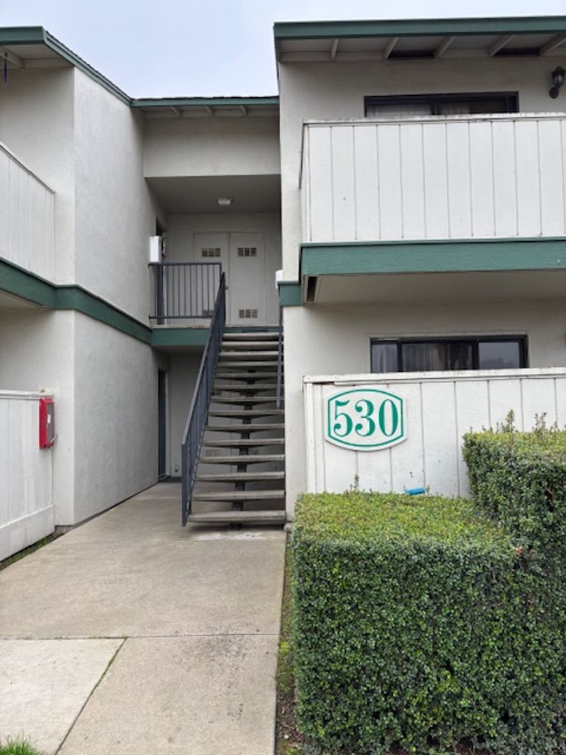 Greenfield Apartment: 530-543 De Leon